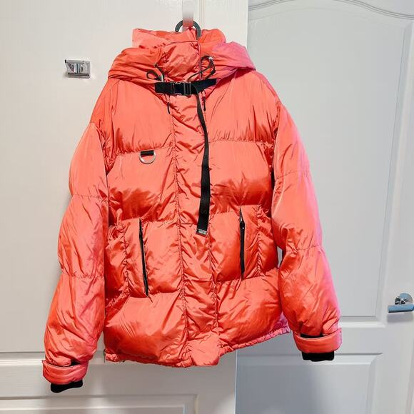 Shoreditch Ski Club Willow oversized puffer jacket Size M - Picture 4 of 11
